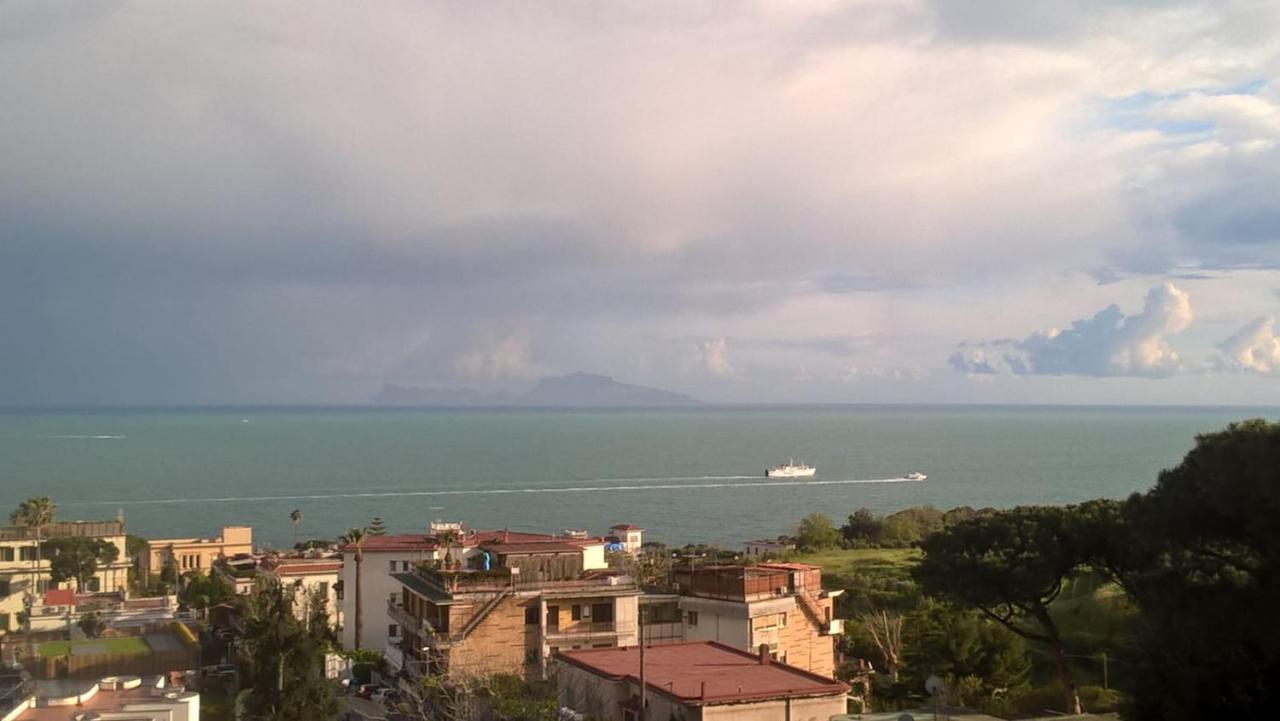 דירות נאפולי Posillipo: Soggiorno D'Incanto מראה חיצוני תמונה