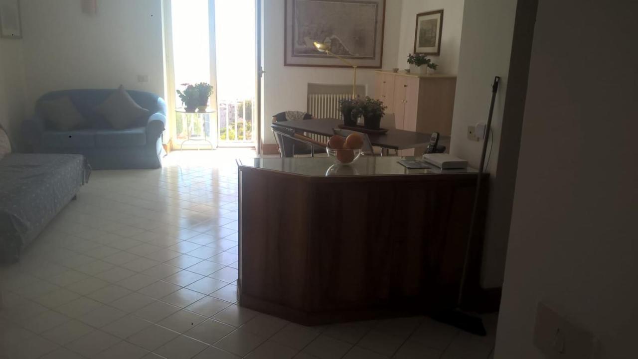 דירות נאפולי Posillipo: Soggiorno D'Incanto מראה חיצוני תמונה